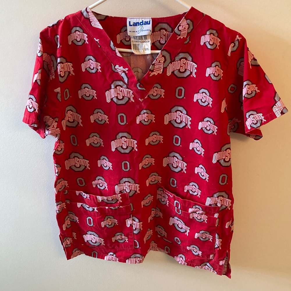 Landau Collegiate Ohio State Logo Scrub Top with Front Pockets Quality Made Sz S